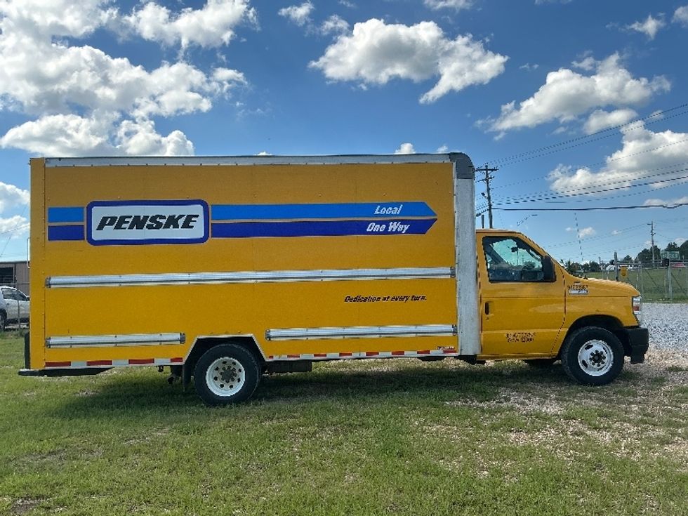 Light Duty Box Truck-Light and Medium Duty Trucks-Ford-2022-E350-Jackson-MS-130,783\n\t\tmiles-$ 24,750 - Image 14