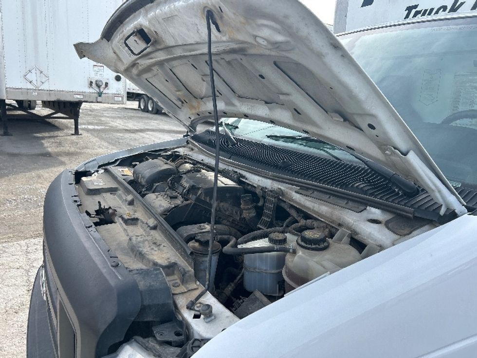 Light Duty Box Truck-Light and Medium Duty Trucks-Ford-2022-E350-Jackson-TN-153,395\n\t\tmiles-$ 21,750 - Image 24