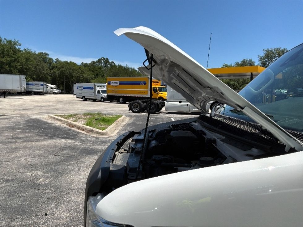 Light Duty Box Truck-Light and Medium Duty Trucks-Ford-2022-E350-Jacksonville-FL-124,343\n\t\tmiles-$ 25,750 - Image 24