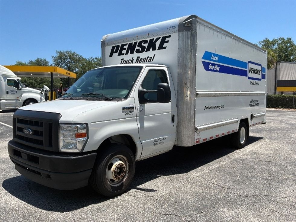 Light Duty Box Truck-Light and Medium Duty Trucks-Ford-2022-E350-Jacksonville-FL-124,343\n\t\tmiles-$ 25,750 - Image 3