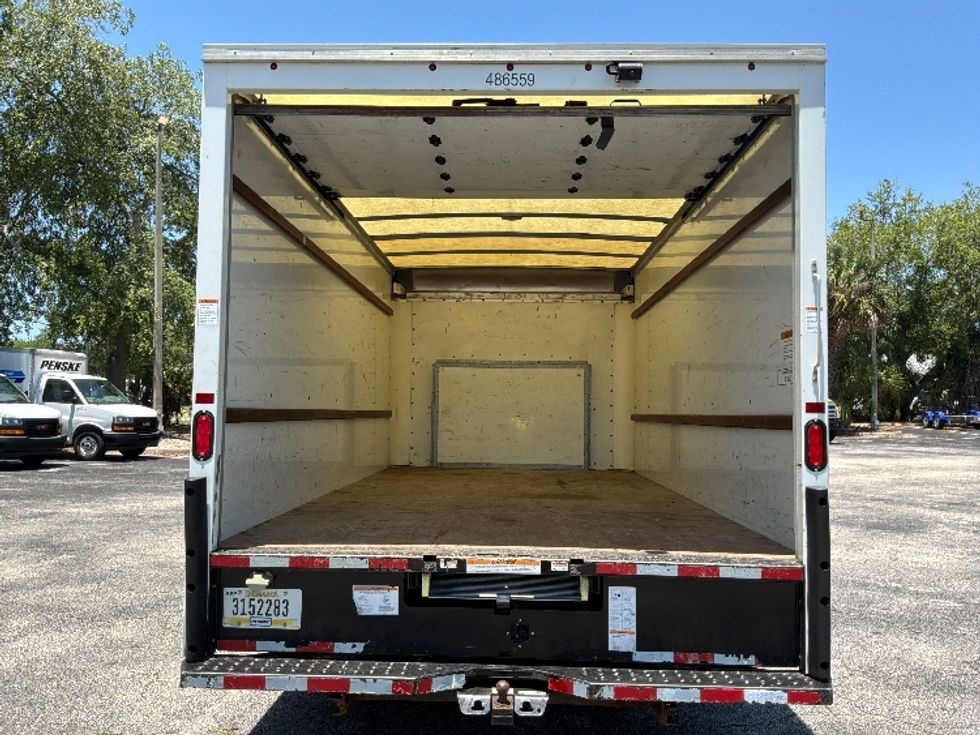 Light Duty Box Truck-Light and Medium Duty Trucks-Ford-2022-E350-Jacksonville-FL-124,343\n\t\tmiles-$ 25,750 - Image 8