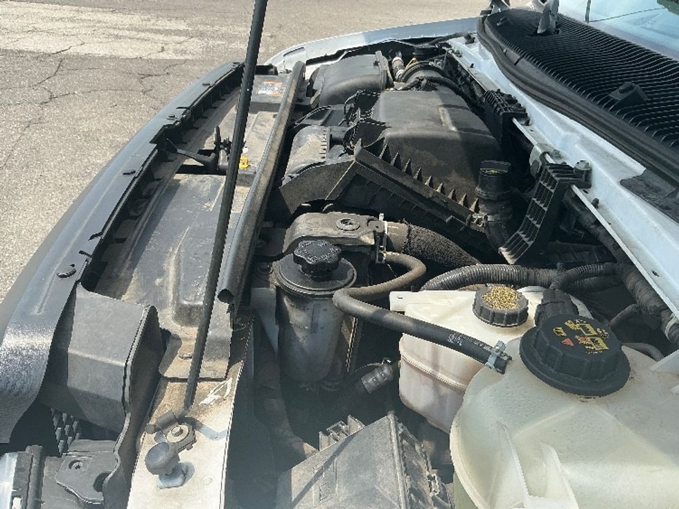 Light Duty Box Truck-Light and Medium Duty Trucks-Ford-2022-E350-Jacksonville-FL-87,408\n\t\tmiles-$ 33,750 - Image 23