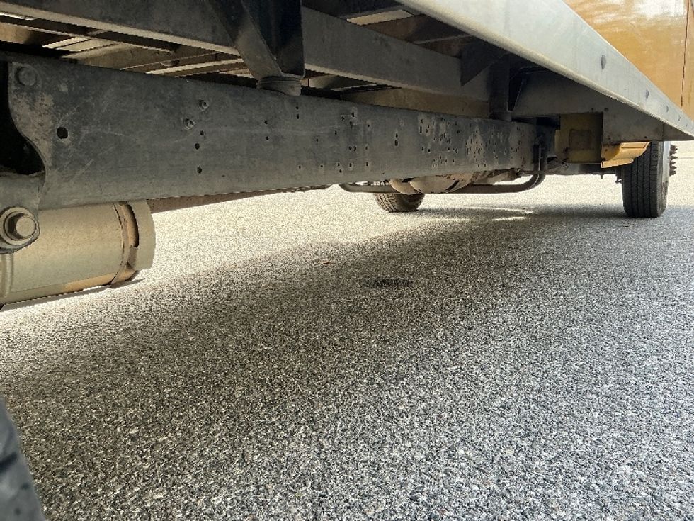 Light Duty Box Truck-Light and Medium Duty Trucks-Ford-2022-E350-Jacksonville-FL-96,254\n\t\tmiles-$ 29,500 - Image 13