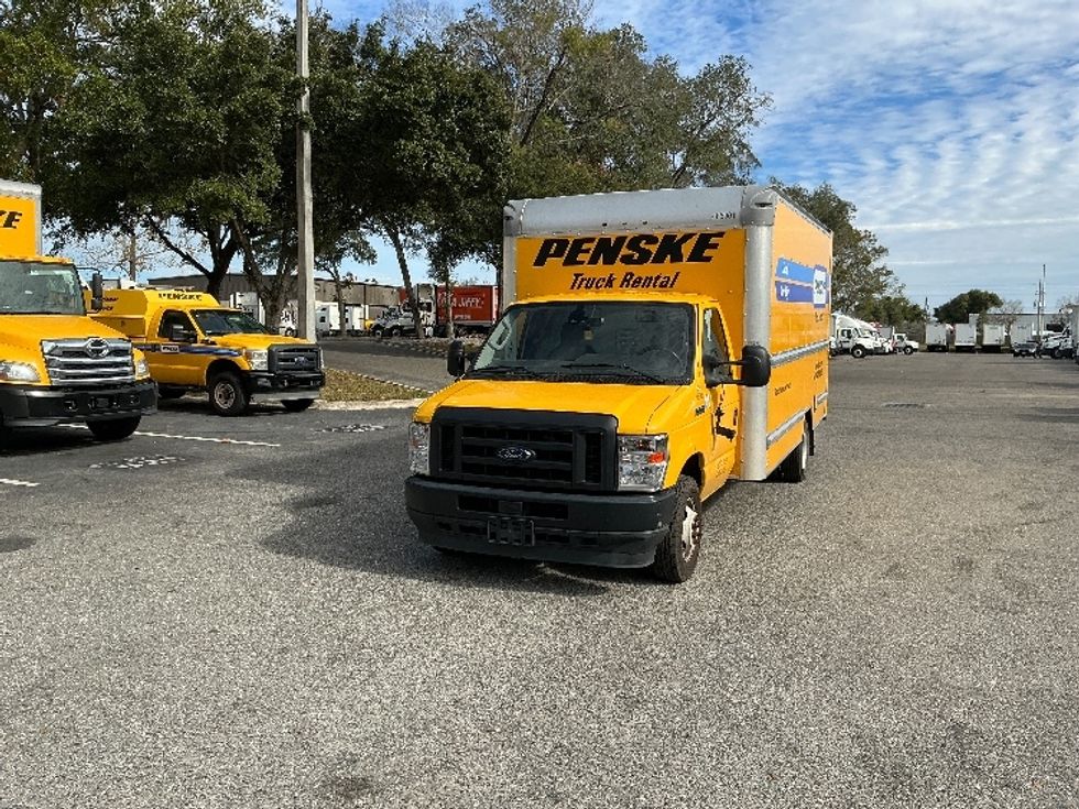 Light Duty Box Truck-Light and Medium Duty Trucks-Ford-2022-E350-Jacksonville-FL-96,254\n\t\tmiles-$ 29,500 - Image 3
