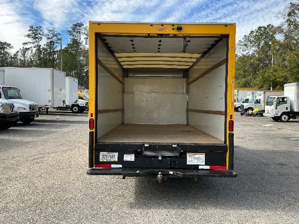 Light Duty Box Truck-Light and Medium Duty Trucks-Ford-2022-E350-Jacksonville-FL-96,254\n\t\tmiles-$ 29,500 - Image 8