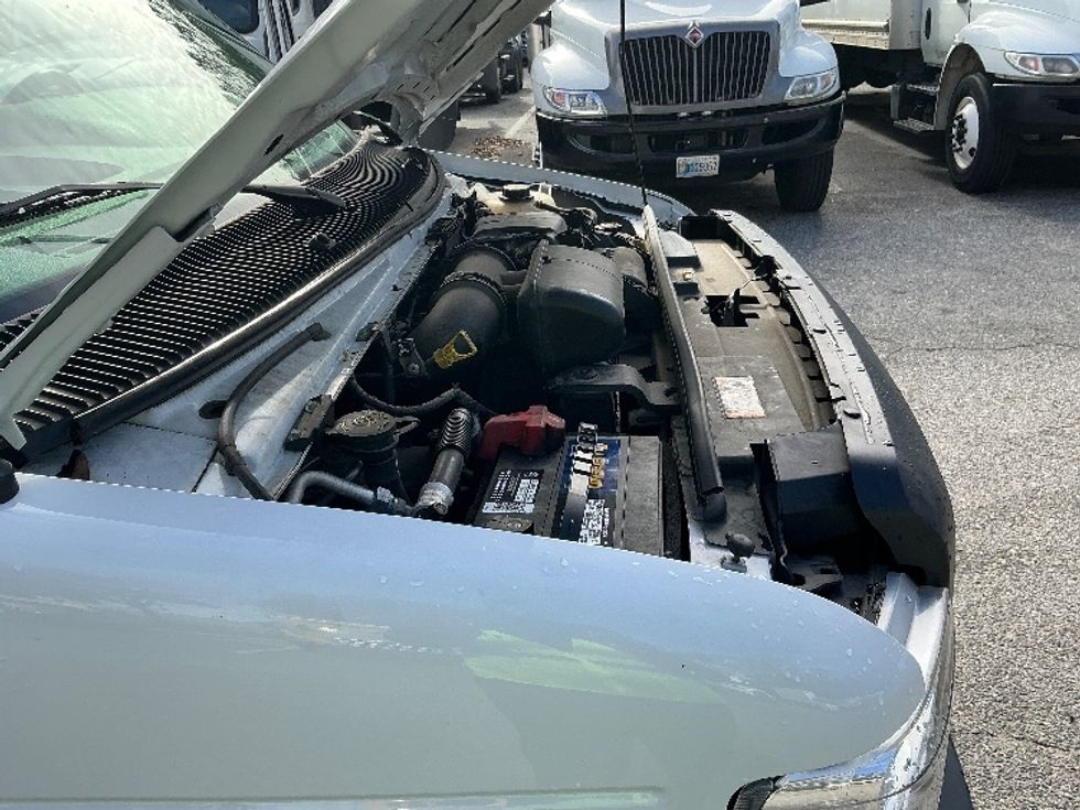 Light Duty Box Truck-Light and Medium Duty Trucks-Ford-2022-E350-Jacksonville-FL-97,250\n\t\tmiles-$ 32,500 - Image 22