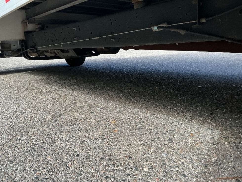 Light Duty Box Truck-Light and Medium Duty Trucks-Ford-2022-E350-Jacksonville-FL-97,250\n\t\tmiles-$ 32,500 - Image 5