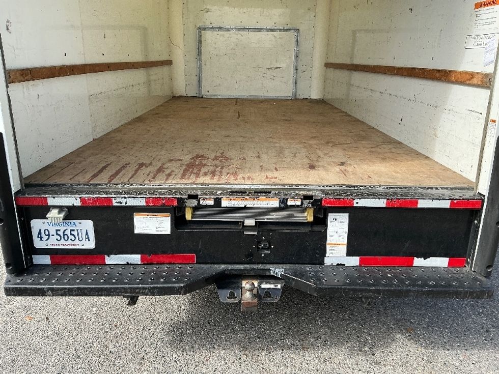 Light Duty Box Truck-Light and Medium Duty Trucks-Ford-2022-E350-Jacksonville-FL-97,250\n\t\tmiles-$ 32,500 - Image 9