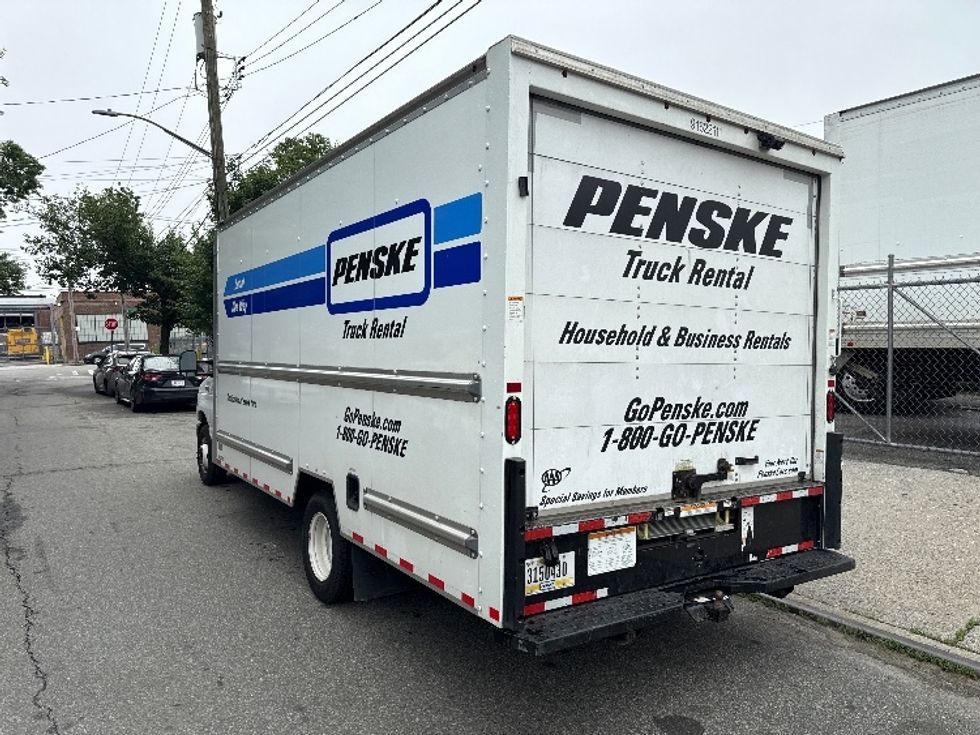 Light Duty Box Truck-Light and Medium Duty Trucks-Ford-2022-E350-Jamaica-NY-102,086\n\t\tmiles-$ 29,000 - Image 6