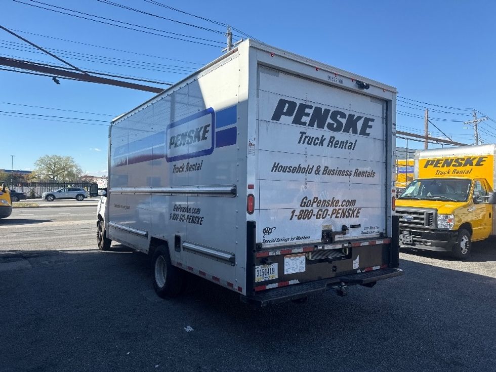 Light Duty Box Truck-Light and Medium Duty Trucks-Ford-2022-E350-Jamaica-NY-116,432\n\t\tmiles-$ 28,000 - Image 6