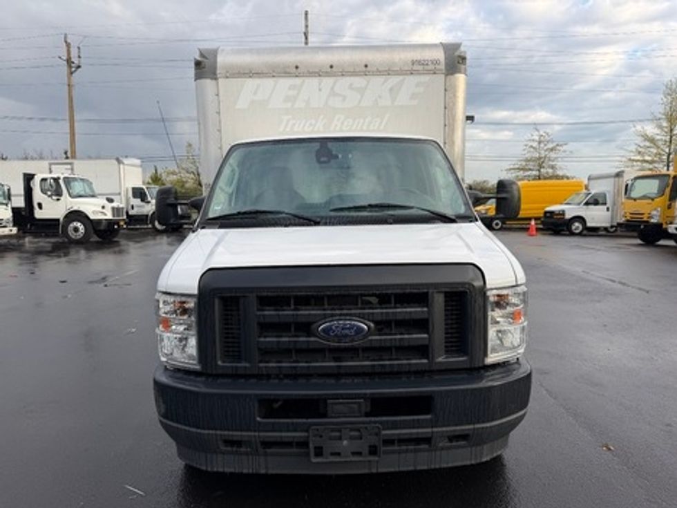 Light Duty Box Truck-Light and Medium Duty Trucks-Ford-2022-E350-Jamaica-NY-123,264\n\t\tmiles-$ 27,250 - Image 2