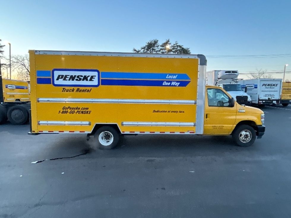 Light Duty Box Truck-Light and Medium Duty Trucks-Ford-2022-E350-Jessup-MD-99,850\n\t\tmiles-$ 27,250 - Image 15