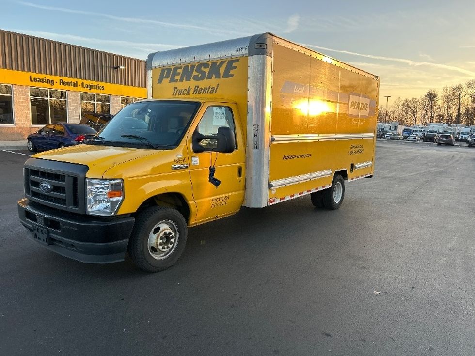 Light Duty Box Truck-Light and Medium Duty Trucks-Ford-2022-E350-Jessup-MD-99,850\n\t\tmiles-$ 27,250 - Image 3