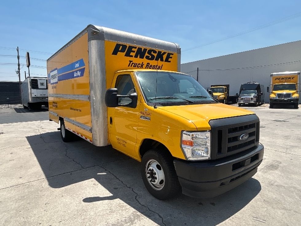 Light Duty Box Truck-Light and Medium Duty Trucks-Ford-2022-E350-Jurupa Valley-CA-79,802\n\t\tmiles-$ 30,000 - Image 1