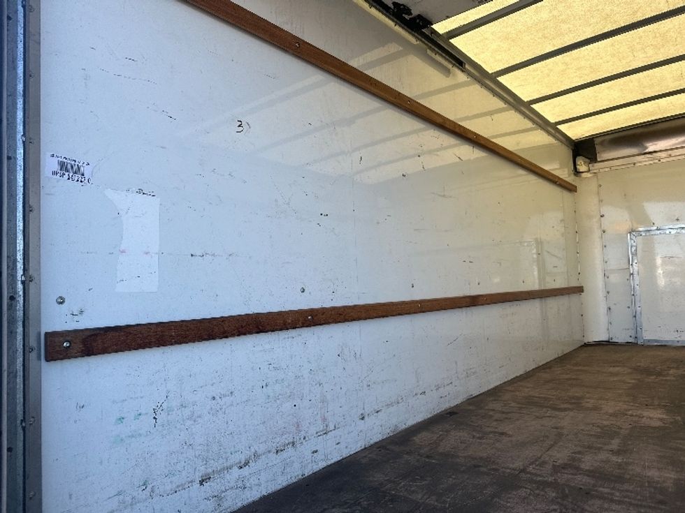 Light Duty Box Truck-Light and Medium Duty Trucks-Ford-2022-E350-Jurupa Valley-CA-90,906\n\t\tmiles-$ 31,000 - Image 11
