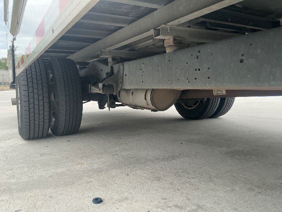 Light Duty Box Truck-Light and Medium Duty Trucks-Ford-2022-E350-Jurupa Valley-CA-90,906\n\t\tmiles-$ 31,000 - Image 14