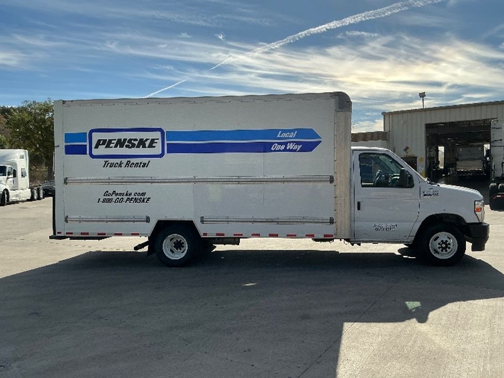 Light Duty Box Truck-Light and Medium Duty Trucks-Ford-2022-E350-Jurupa Valley-CA-95,084\n\t\tmiles-$ 32,250 - Image 15