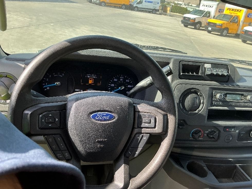Light Duty Box Truck-Light and Medium Duty Trucks-Ford-2022-E350-Jurupa Valley-CA-95,084\n\t\tmiles-$ 32,250 - Image 18