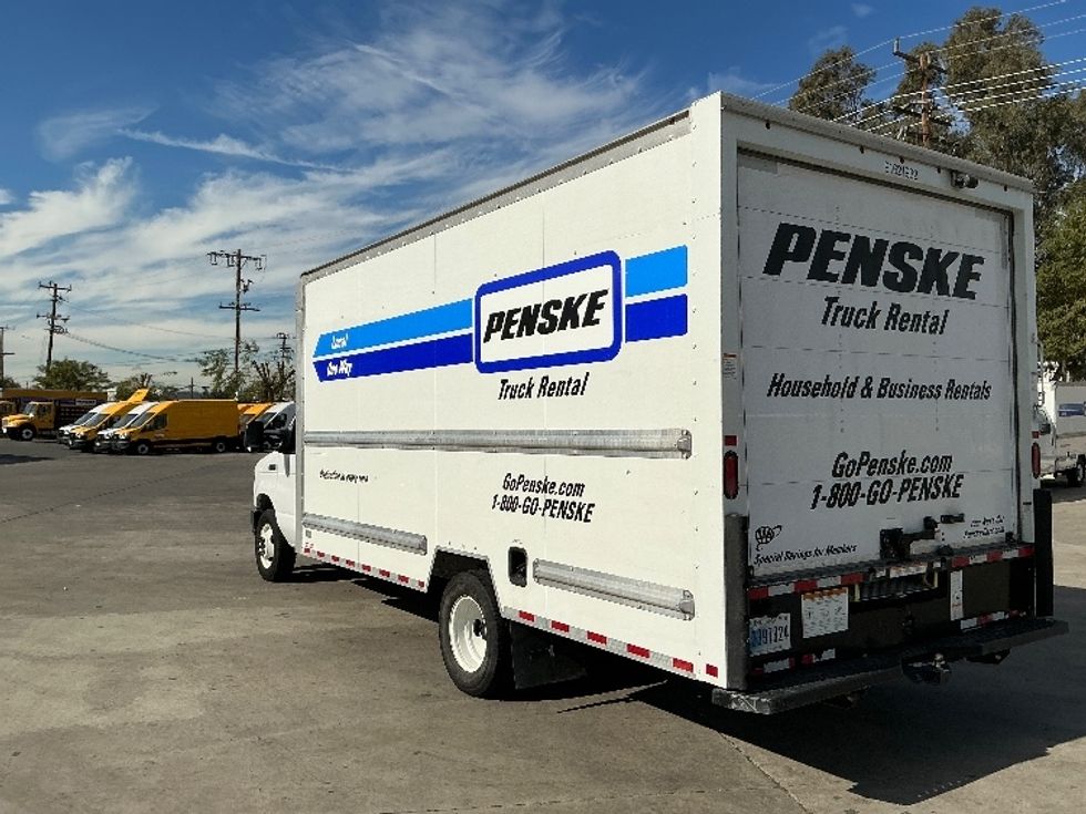 Light Duty Box Truck-Light and Medium Duty Trucks-Ford-2022-E350-Jurupa Valley-CA-95,084\n\t\tmiles-$ 32,250 - Image 6