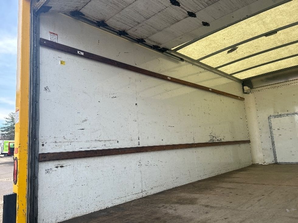 Light Duty Box Truck-Light and Medium Duty Trucks-Ford-2022-E350-Kalamazoo-MI-90,525\n\t\tmiles-$ 28,750 - Image 11