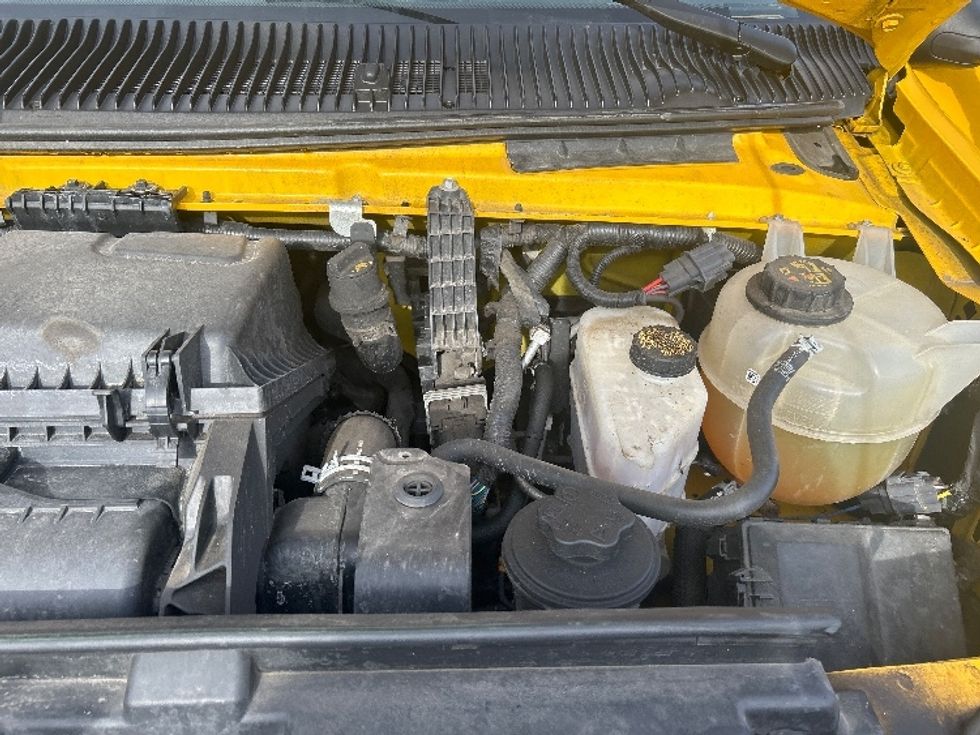 Light Duty Box Truck-Light and Medium Duty Trucks-Ford-2022-E350-Kalamazoo-MI-90,525\n\t\tmiles-$ 28,750 - Image 24