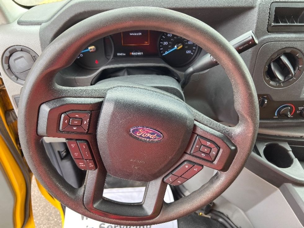 Light Duty Box Truck-Light and Medium Duty Trucks-Ford-2022-E350-Kalamazoo-MI-97,992\n\t\tmiles-$ 27,750 - Image 15