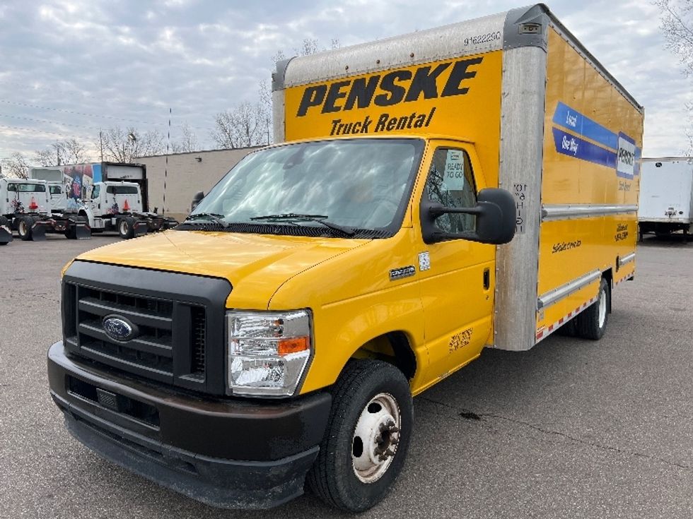 Light Duty Box Truck-Light and Medium Duty Trucks-Ford-2022-E350-Kalamazoo-MI-97,992\n\t\tmiles-$ 27,750 - Image 3