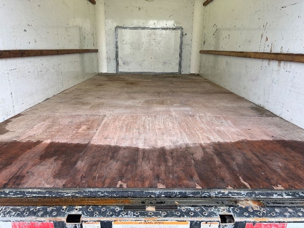 Light Duty Box Truck-Light and Medium Duty Trucks-Ford-2022-E350-Kalamazoo-MI-97,992\n\t\tmiles-$ 27,750 - Image 8