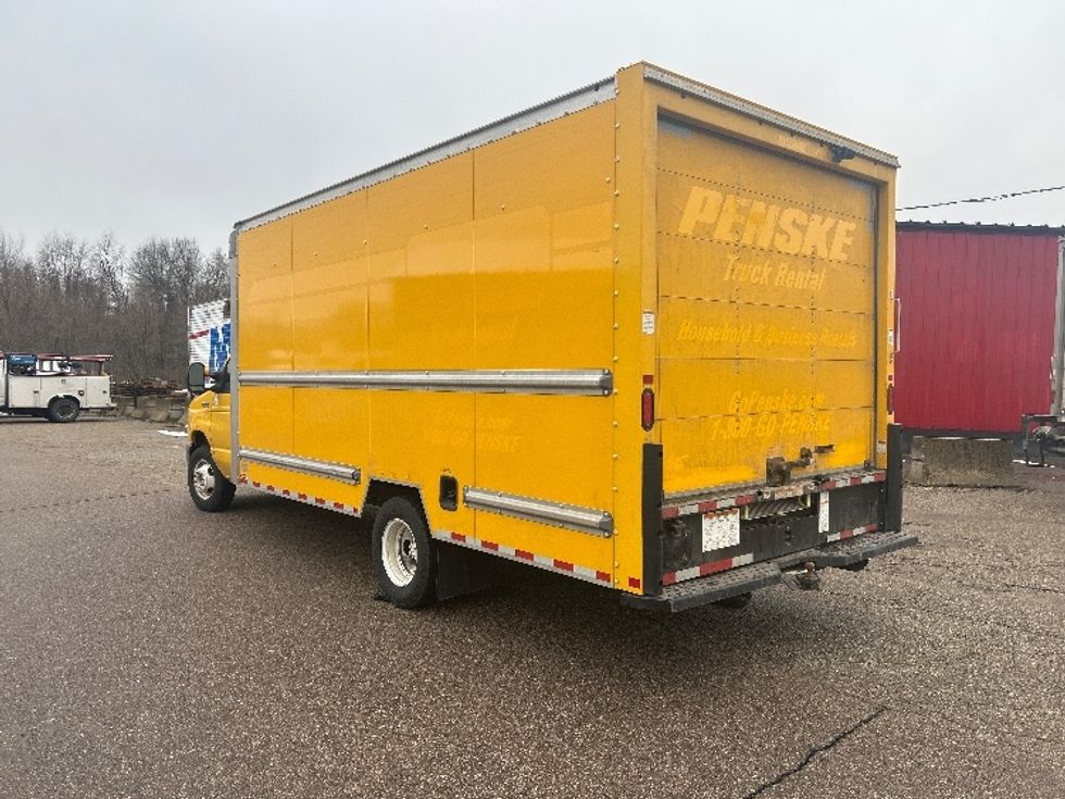 Light Duty Box Truck-Light and Medium Duty Trucks-Ford-2022-E350-Kalamazoo-MI-98,471\n\t\tmiles-$ 27,750 - Image 6