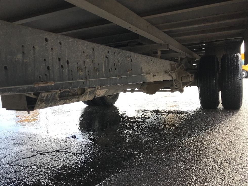 Light Duty Box Truck-Light and Medium Duty Trucks-Ford-2022-E350-Kansas City-MO-100,578\n\t\tmiles-$ 31,250 - Image 5