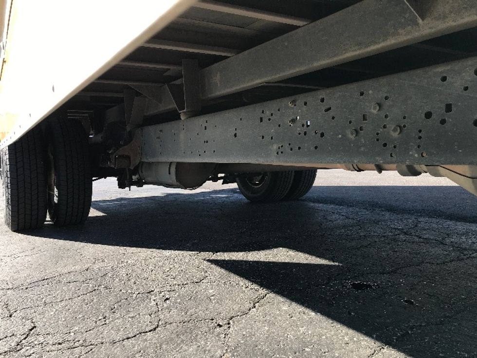 Light Duty Box Truck-Light and Medium Duty Trucks-Ford-2022-E350-Kansas City-MO-119,736\n\t\tmiles-$ 25,000 - Image 13