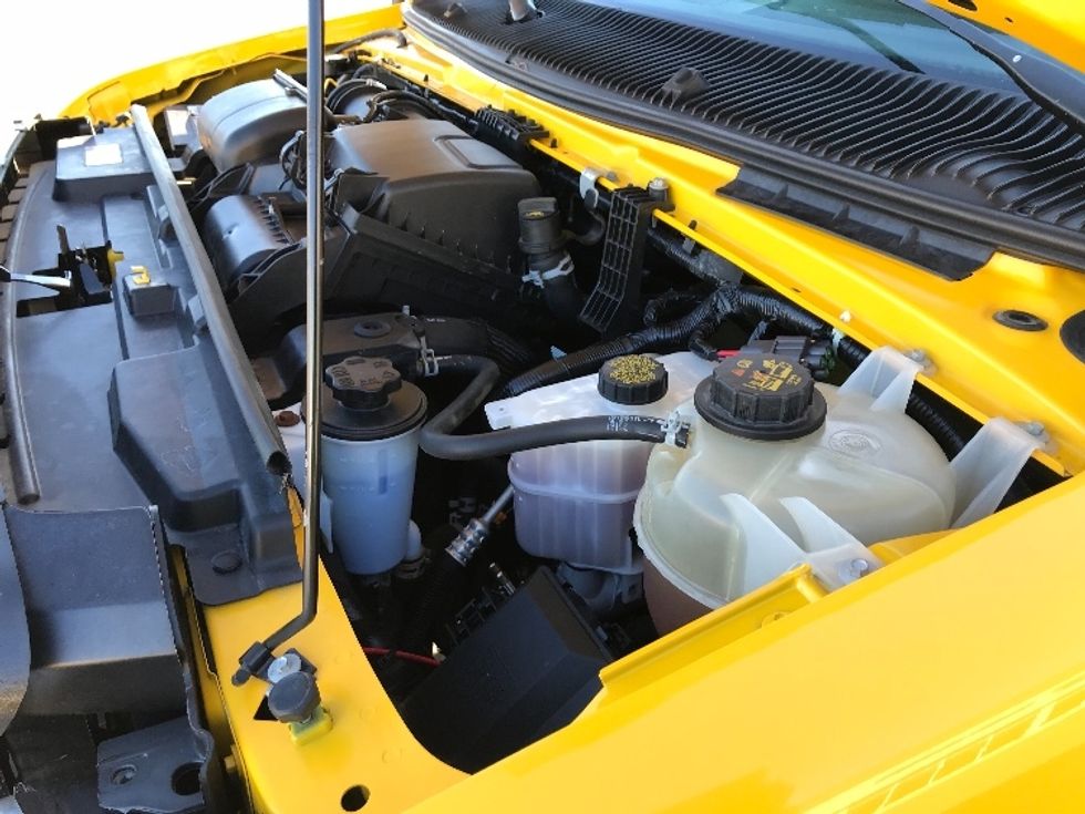 Light Duty Box Truck-Light and Medium Duty Trucks-Ford-2022-E350-Kansas City-MO-119,736\n\t\tmiles-$ 25,000 - Image 22