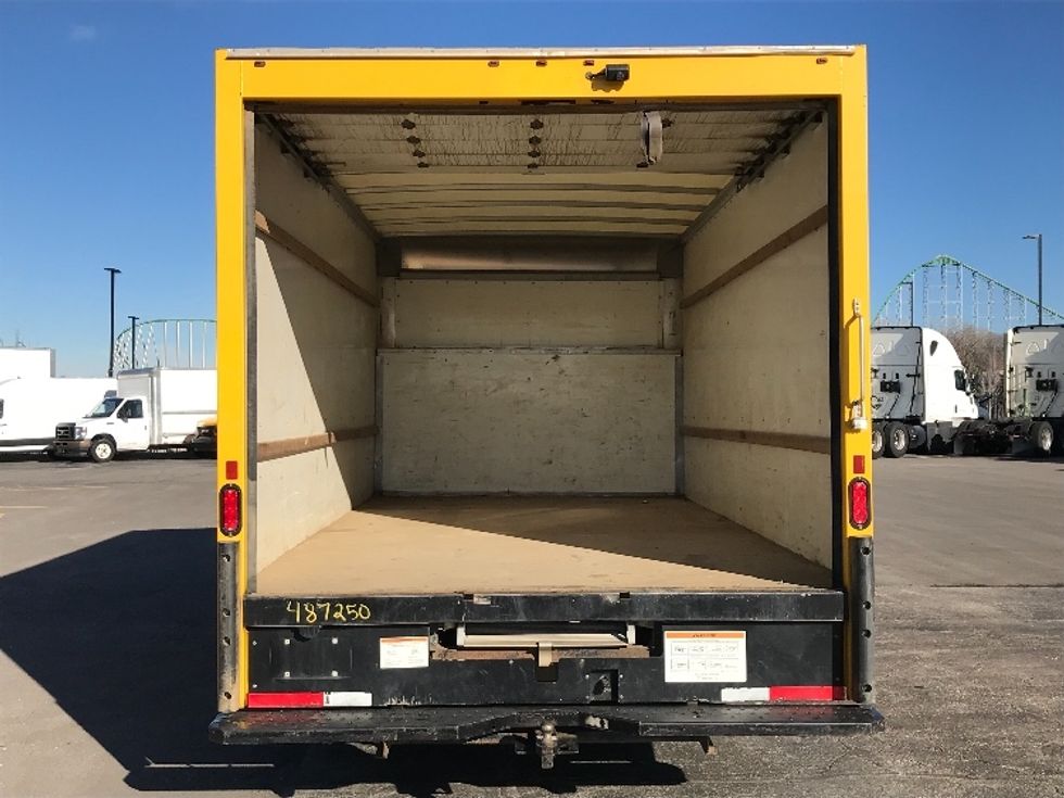 Light Duty Box Truck-Light and Medium Duty Trucks-Ford-2022-E350-Kansas City-MO-119,736\n\t\tmiles-$ 25,000 - Image 8