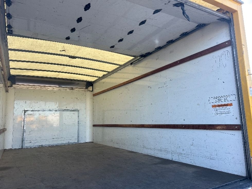 Light Duty Box Truck-Light and Medium Duty Trucks-Ford-2022-E350-Kansas City-MO-88,407\n\t\tmiles-$ 29,000 - Image 12