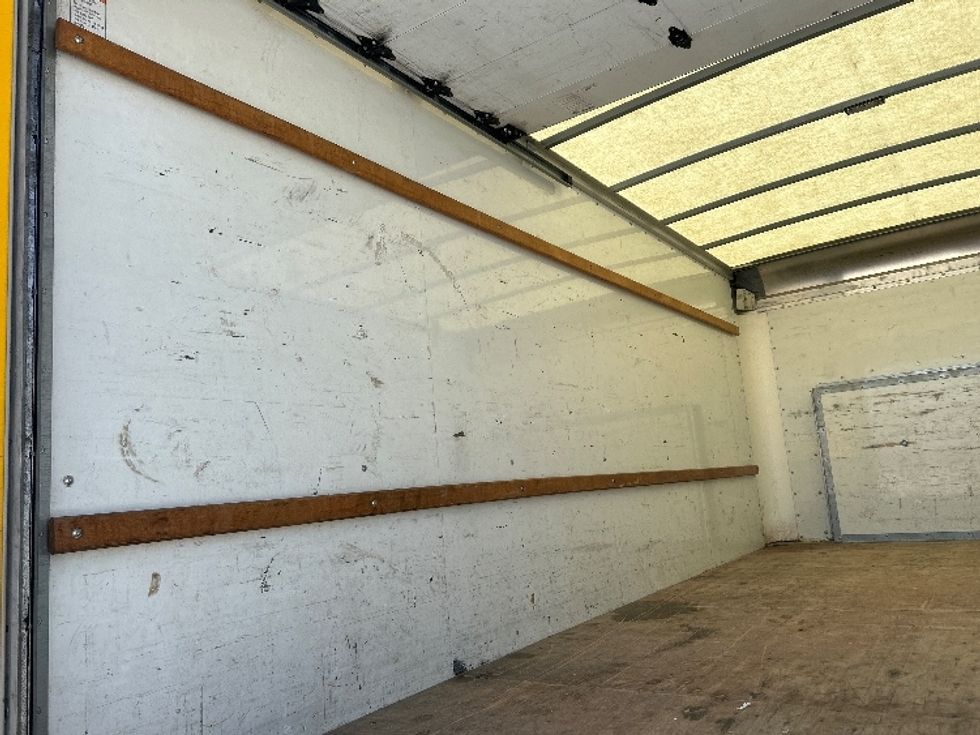 Light Duty Box Truck-Light and Medium Duty Trucks-Ford-2022-E350-Katy-TX-101,117\n\t\tmiles-$ 27,750 - Image 11