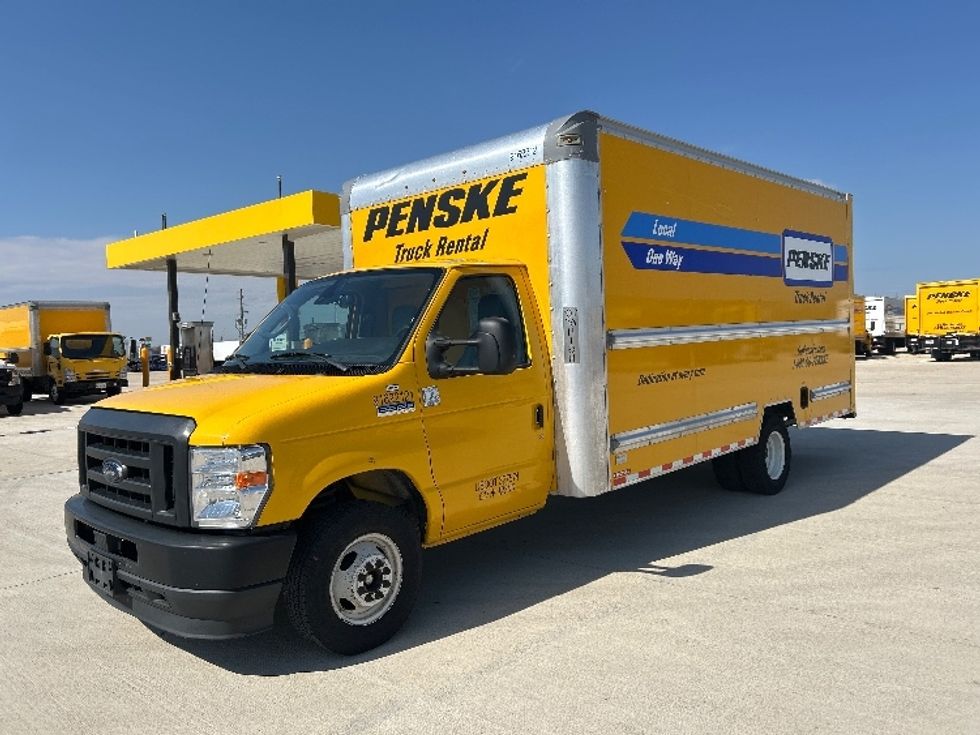 Light Duty Box Truck-Light and Medium Duty Trucks-Ford-2022-E350-Katy-TX-101,117\n\t\tmiles-$ 27,750 - Image 3