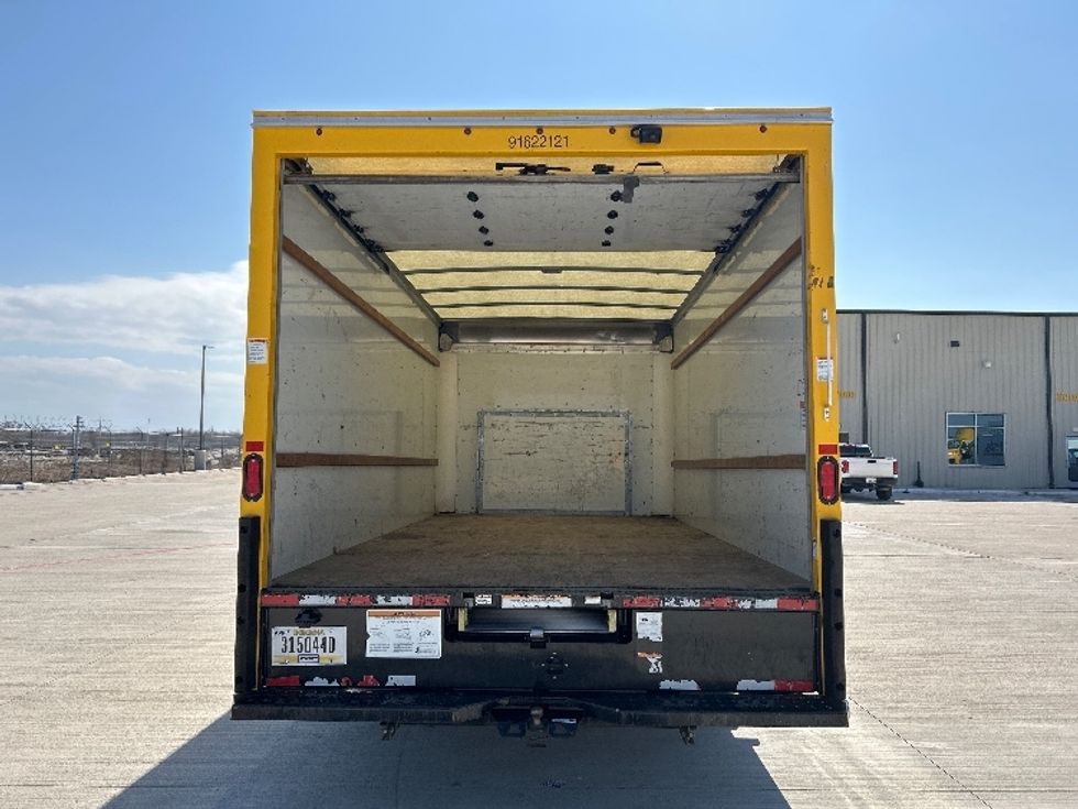 Light Duty Box Truck-Light and Medium Duty Trucks-Ford-2022-E350-Katy-TX-101,117\n\t\tmiles-$ 27,750 - Image 8