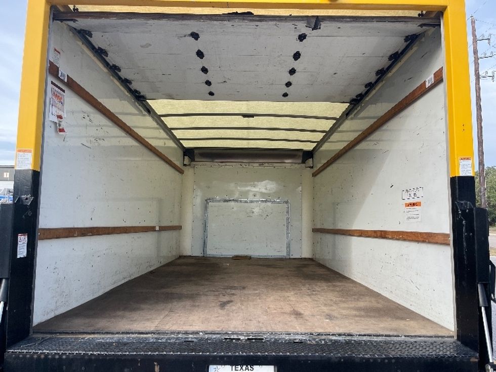 Light Duty Box Truck-Light and Medium Duty Trucks-Ford-2022-E350-Katy-TX-72,842\n\t\tmiles-$ 31,500 - Image 7