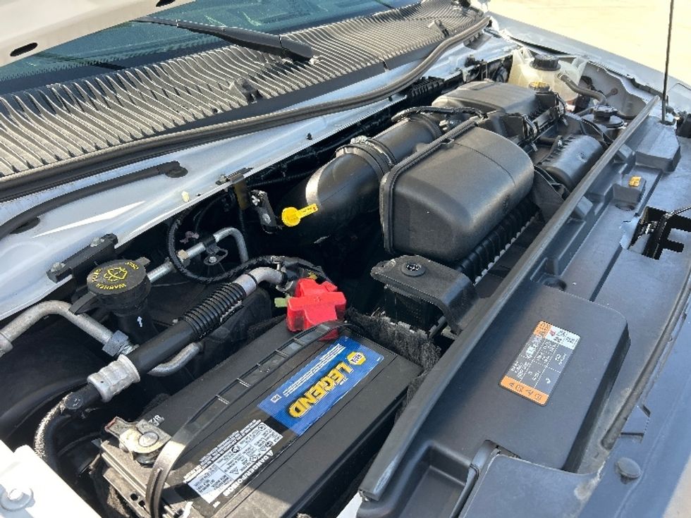 Light Duty Box Truck-Light and Medium Duty Trucks-Ford-2022-E350-Katy-TX-86,687\n\t\tmiles-$ 32,000 - Image 23