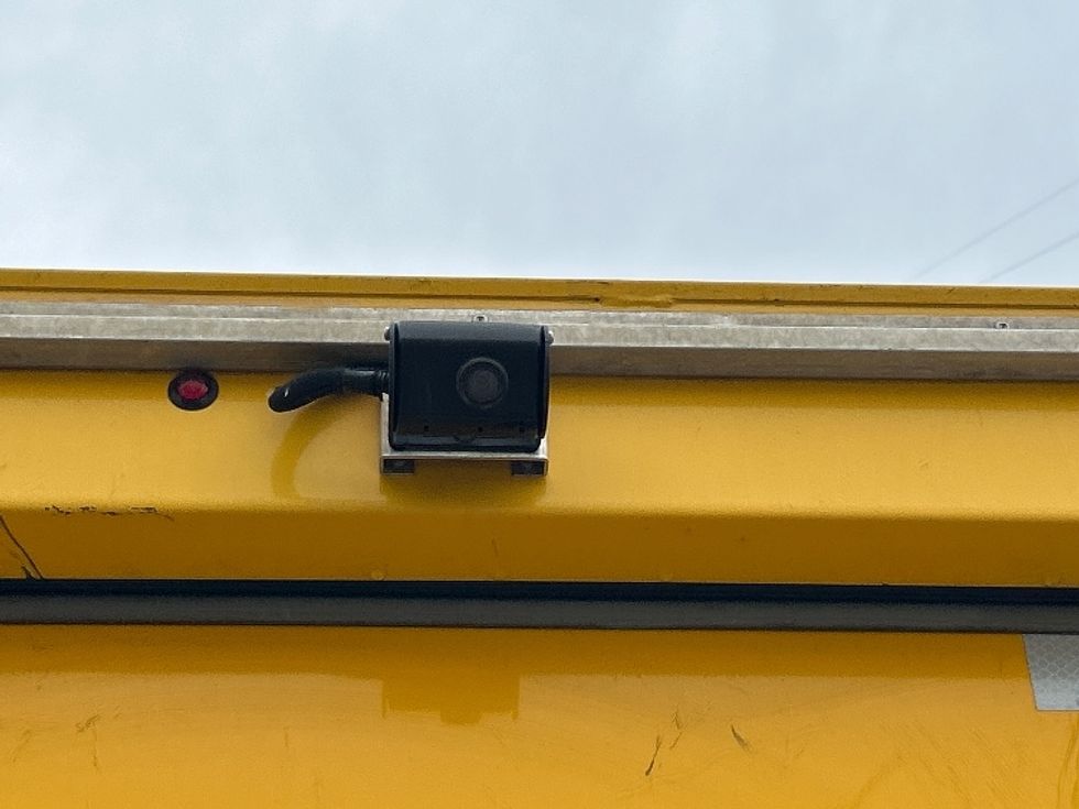 Light Duty Box Truck-Light and Medium Duty Trucks-Ford-2022-E350-Katy-TX-93,635\n\t\tmiles-$ 28,500 - Image 25