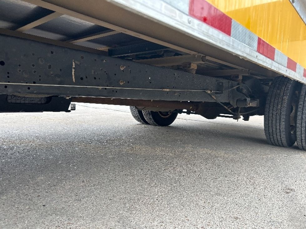 Light Duty Box Truck-Light and Medium Duty Trucks-Ford-2022-E350-Katy-TX-93,635\n\t\tmiles-$ 28,500 - Image 5