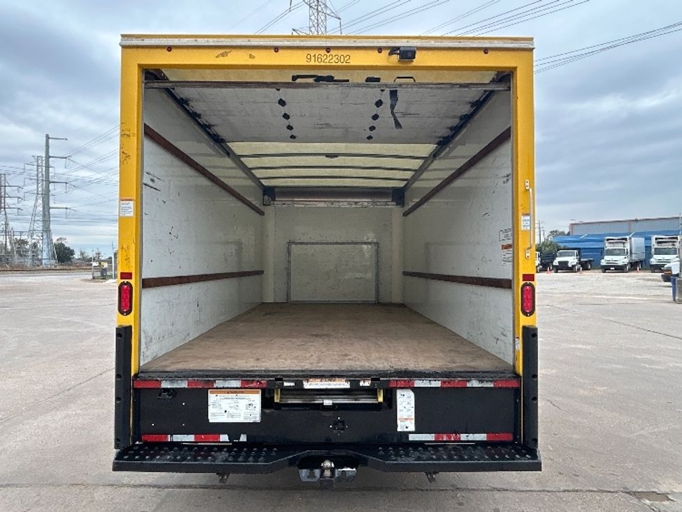 Light Duty Box Truck-Light and Medium Duty Trucks-Ford-2022-E350-Katy-TX-93,635\n\t\tmiles-$ 28,500 - Image 8