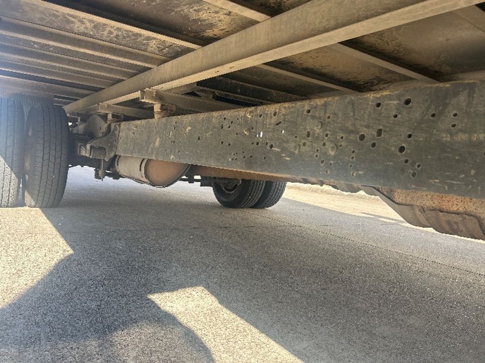Light Duty Box Truck-Light and Medium Duty Trucks-Ford-2022-E350-Katy-TX-98,898\n\t\tmiles-$ 30,500 - Image 13