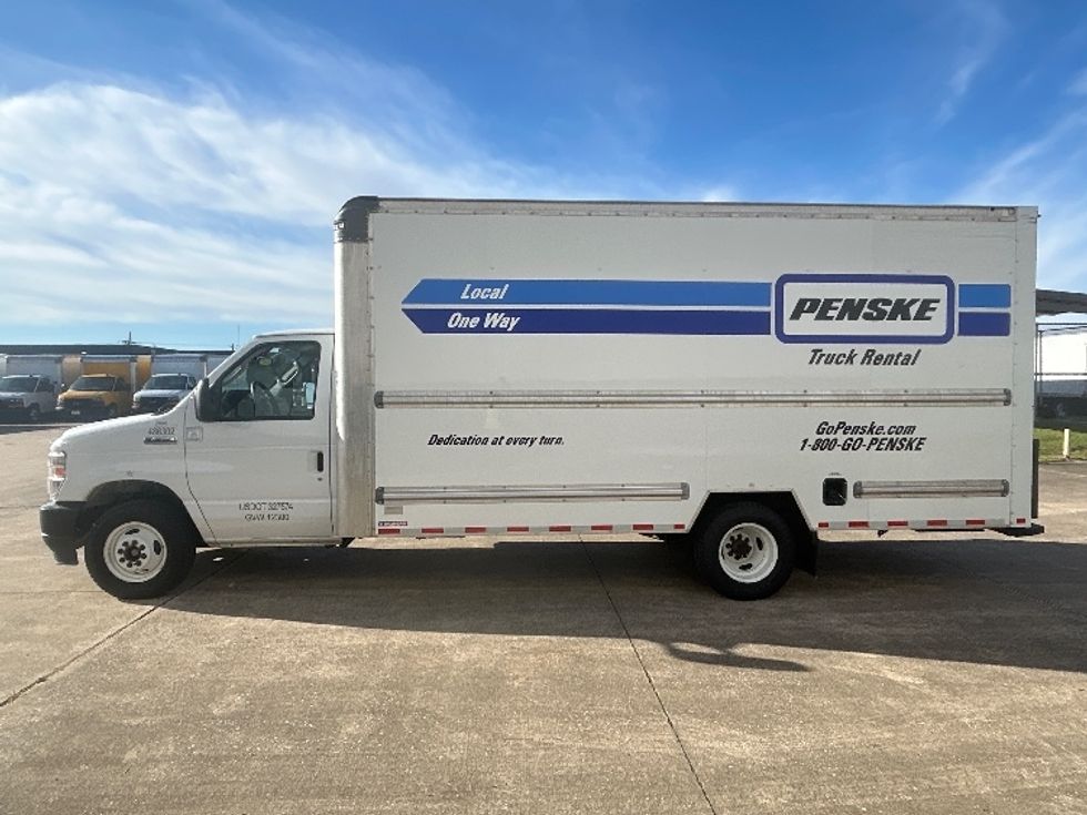 Light Duty Box Truck-Light and Medium Duty Trucks-Ford-2022-E350-Katy-TX-98,898\n\t\tmiles-$ 30,500 - Image 4