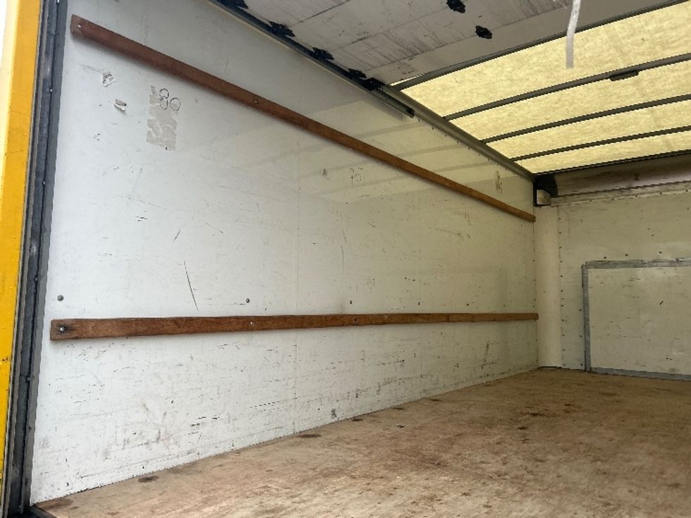 Light Duty Box Truck-Light and Medium Duty Trucks-Ford-2022-E350-Kearny-NJ-91,336\n\t\tmiles-$ 27,750 - Image 11