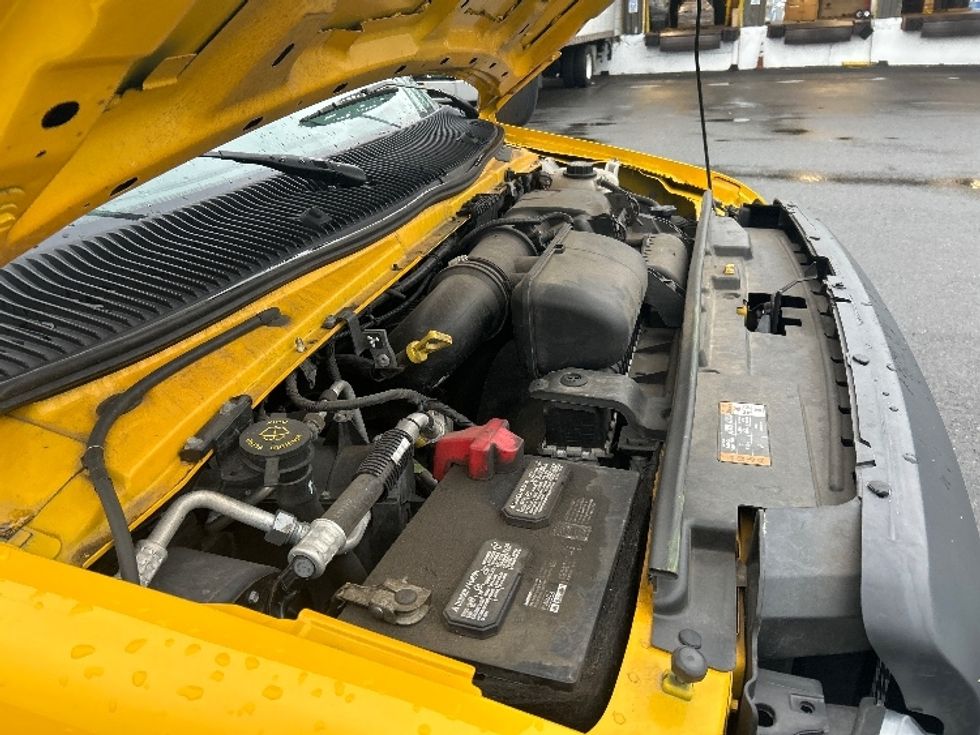 Light Duty Box Truck-Light and Medium Duty Trucks-Ford-2022-E350-Kearny-NJ-91,336\n\t\tmiles-$ 27,750 - Image 23