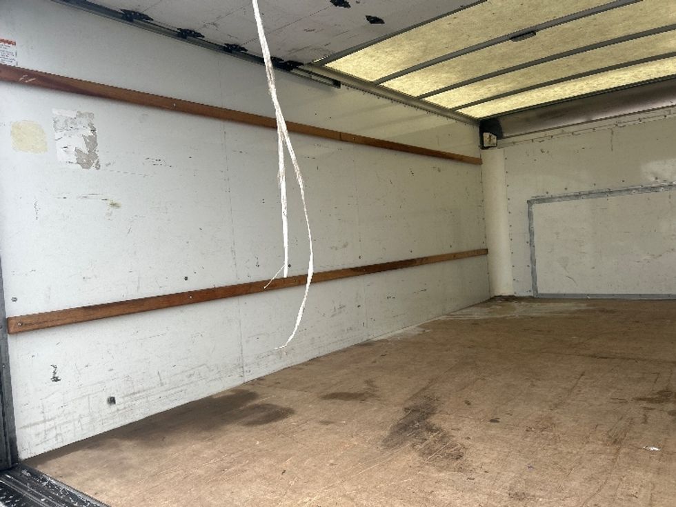 Light Duty Box Truck-Light and Medium Duty Trucks-Ford-2022-E350-Kearny-NJ-98,331\n\t\tmiles-$ 30,250 - Image 11