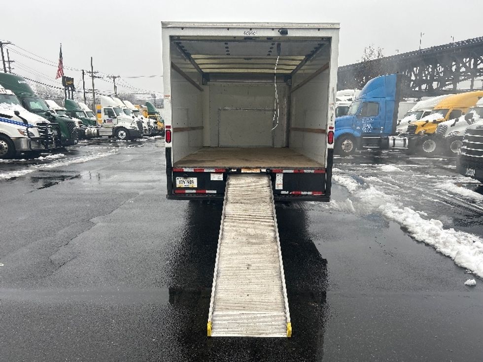 Light Duty Box Truck-Light and Medium Duty Trucks-Ford-2022-E350-Kearny-NJ-98,331\n\t\tmiles-$ 30,250 - Image 9