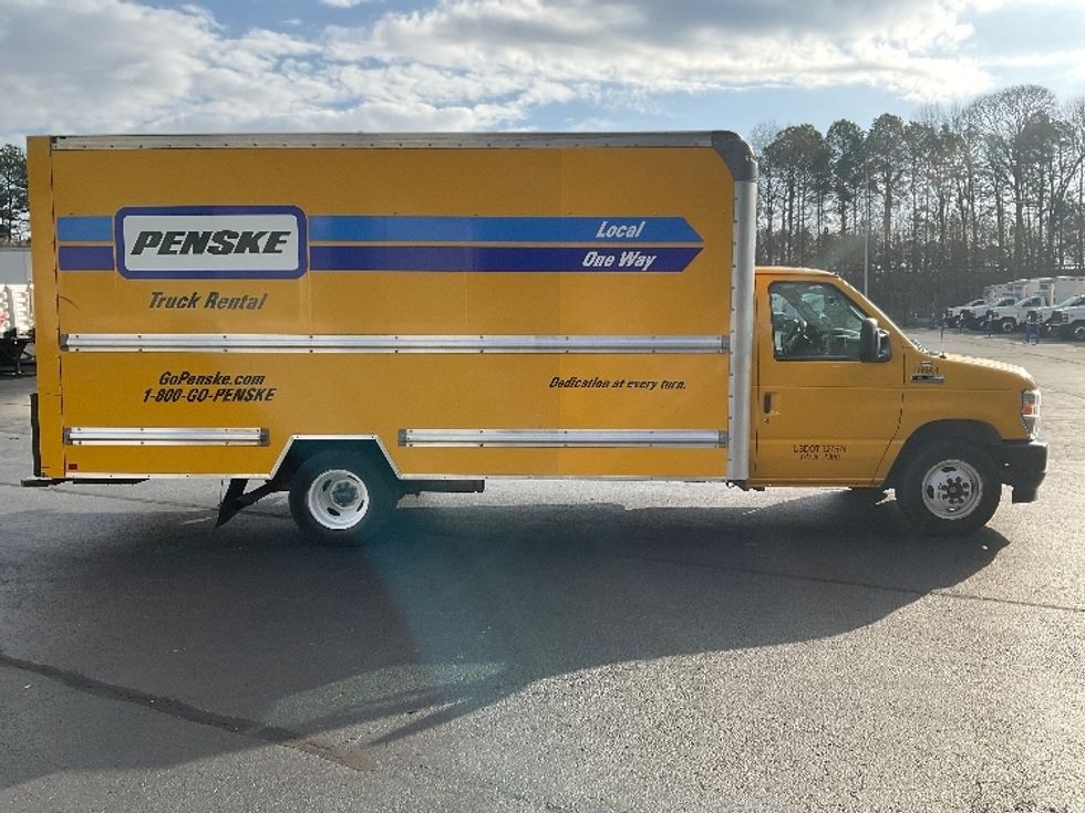 Light Duty Box Truck-Light and Medium Duty Trucks-Ford-2022-E350-Kennesaw-GA-95,342\n\t\tmiles-$ 28,500 - Image 14