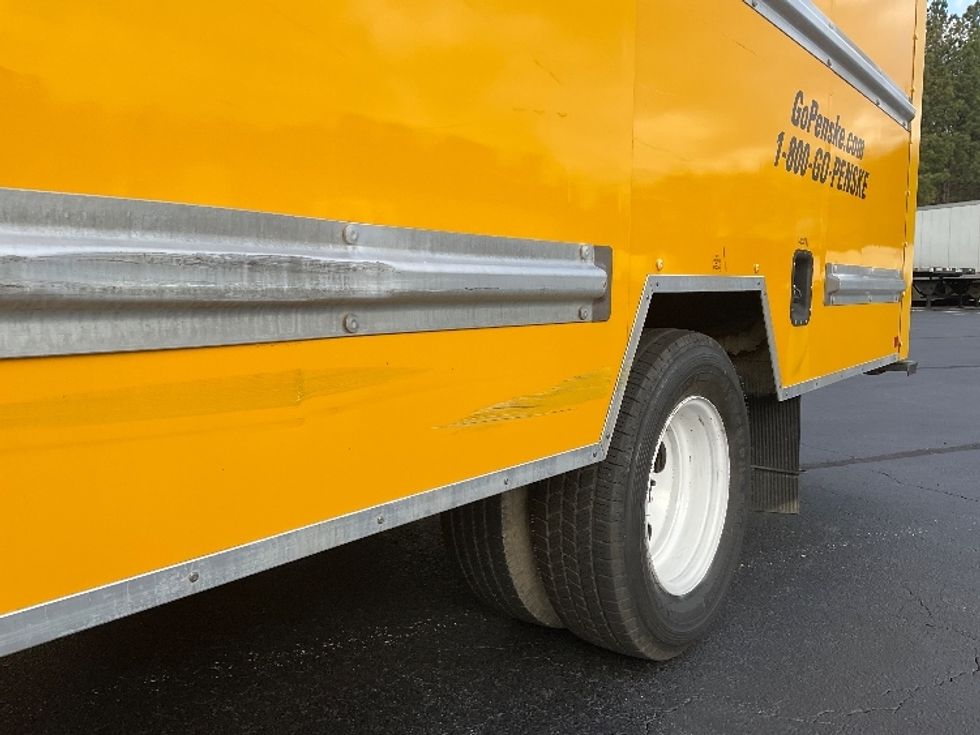 Light Duty Box Truck-Light and Medium Duty Trucks-Ford-2022-E350-Kennesaw-GA-95,342\n\t\tmiles-$ 28,500 - Image 24